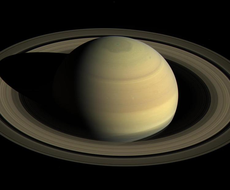 Saturn | © NASA