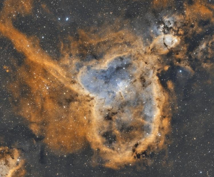 Heart Nebula | © Adriano Anfuso